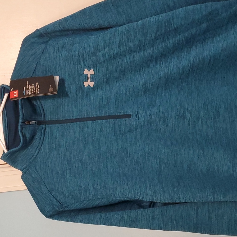 Under Armour 1/4 zip shirt medium ***nwt